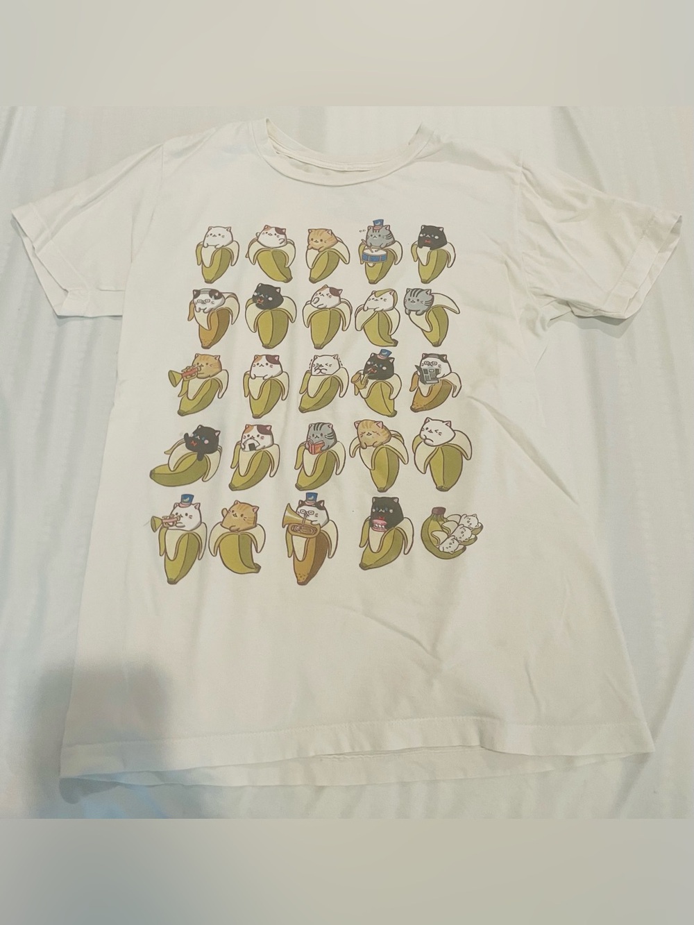 🐨3for$20🐨CrunchyRoll Tee with Cute Cat-Banana Print